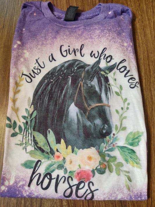 MEDIUM RTS Just a Girl Who Loves Horses Bleached T-Shirt