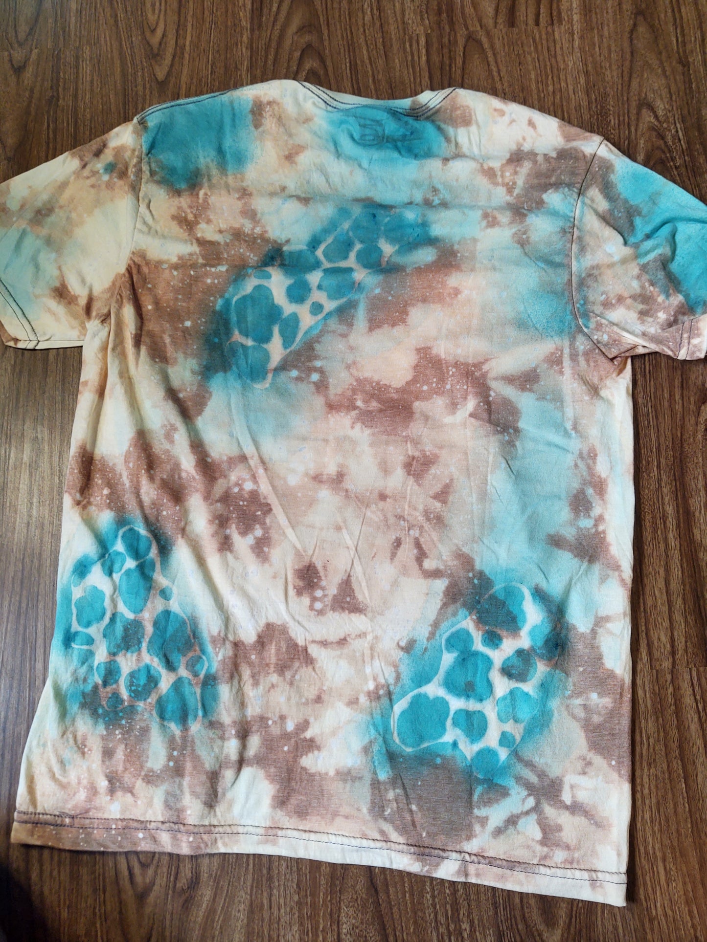 MEDIUM RTS Just a Small Town Girl Bleached T-Shirt (FLAW)